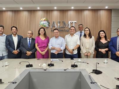 Foto da Notícia: Deputados acolhem pleito da OAB-MT e aprovam alteração na Lei das Custas