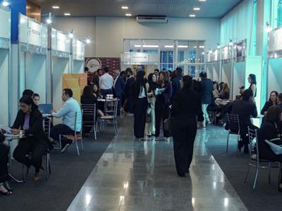 Notícia destaque: OAB-MT realiza nesta terça palestras e entrevistas de trabalho para jovens advogados