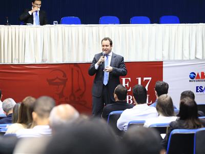 Foto da Notícia: Abordagem da tutela provisória encerra II Congresso da OAB-MT